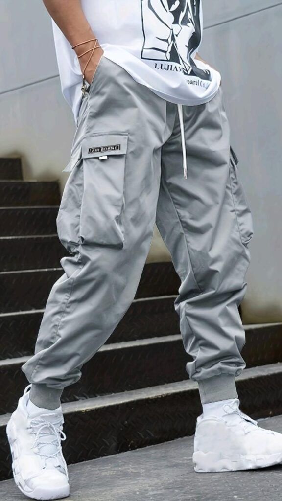 Buy Latest Cool And Comfortable Relaxed Navy Cargo Pants